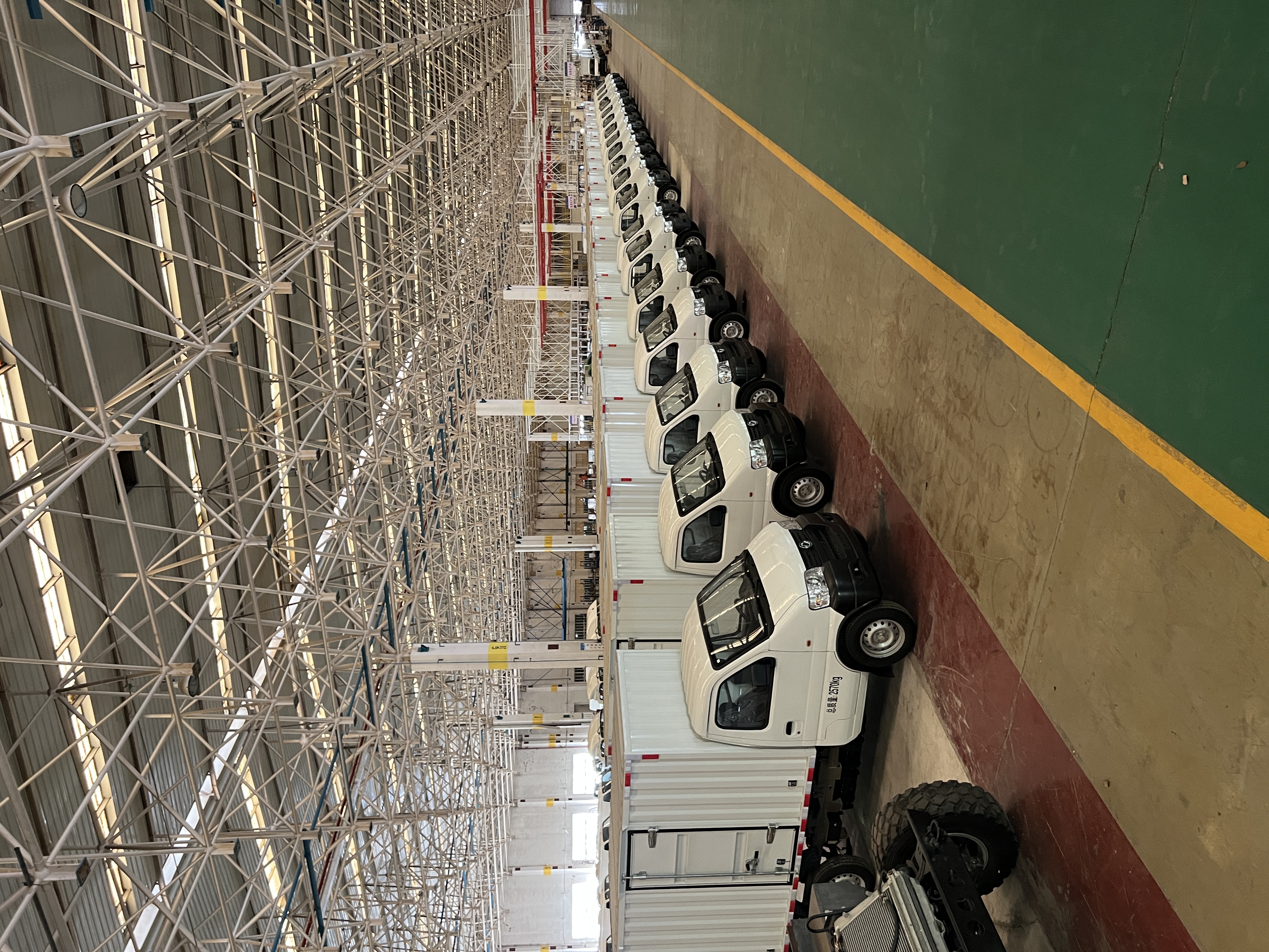 Commercial vehicle factory